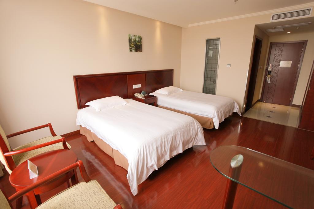 Greentree Inn Jiangsu Changzhou Liyang East Nanhuan Road High Speed Rail Station Business Hotel Room photo